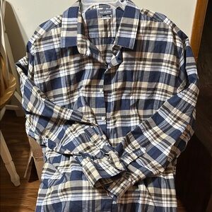 Van Heusen Men's Navy and Beige Plaid Shirt
